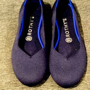 Rothy 8.5 Navy flats EUC